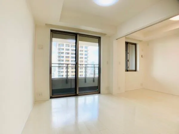 Park Tower Grand Sky - Interior - ["Window", "Property", "Building"]