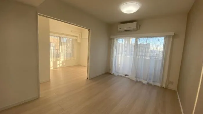 Monfaier Nishikawaguchi Room 902