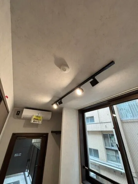 EXAM AKASAKA - Interior - ["Ceiling", "Light fixture", "Lighting"]