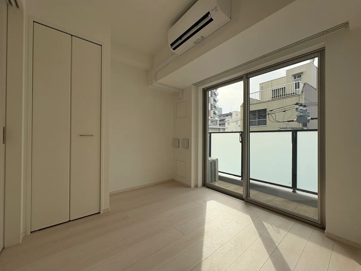 Gran Casa Sumiyoshi III - Interior - ["Flooring", "Floor", "Interior design"]