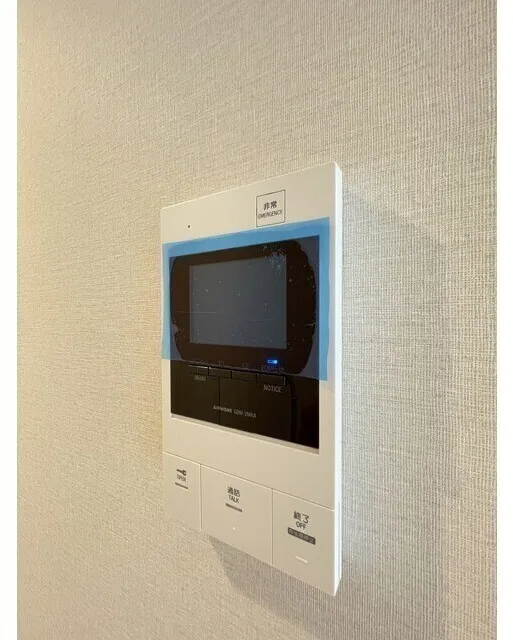Comforia Liv Kayabacho - Interior - ["Electronic device", "Display device", "Technology"]