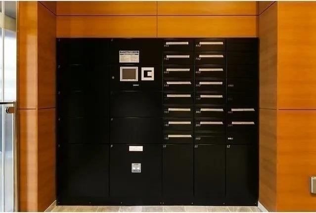Hiroo Villa Square - Other - ["Fixture", "Door", "Wood"]