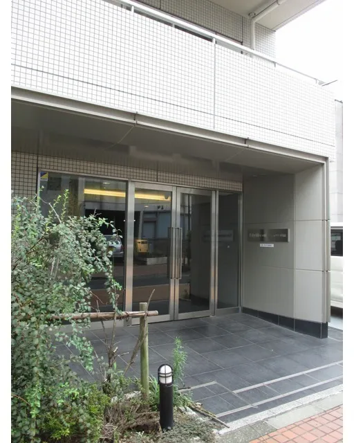 Estimaison Higashi Shinjuku - Exterior - ["Property", "Building", "House"]