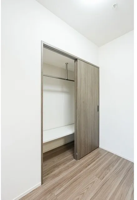 Stylio Kamata West - Interior - ["Wood", "Flooring", "Floor"]