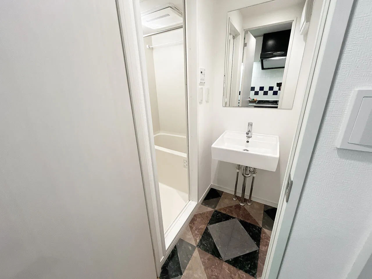 Mynavi STAY Stylish Ikejiri Ohashi - Interior - []