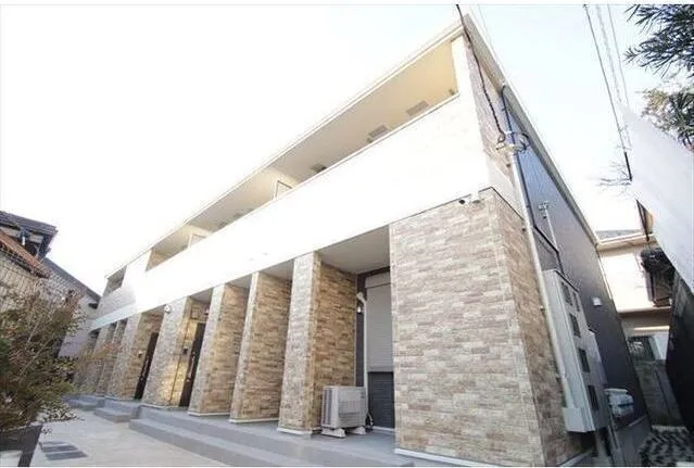 Me - Exterior - ["Sky", "Urban design", "Composite material"]