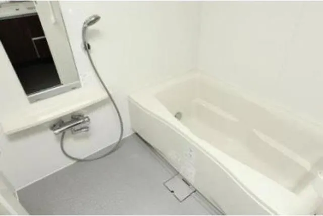 Belle Face Shibaura Tower - Interior - ["White", "Bathroom", "Property"]