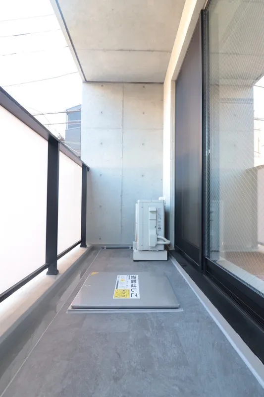 GranDuo Kyodo 15 - Interior - ["Composite material", "Apartment", "Glass"]