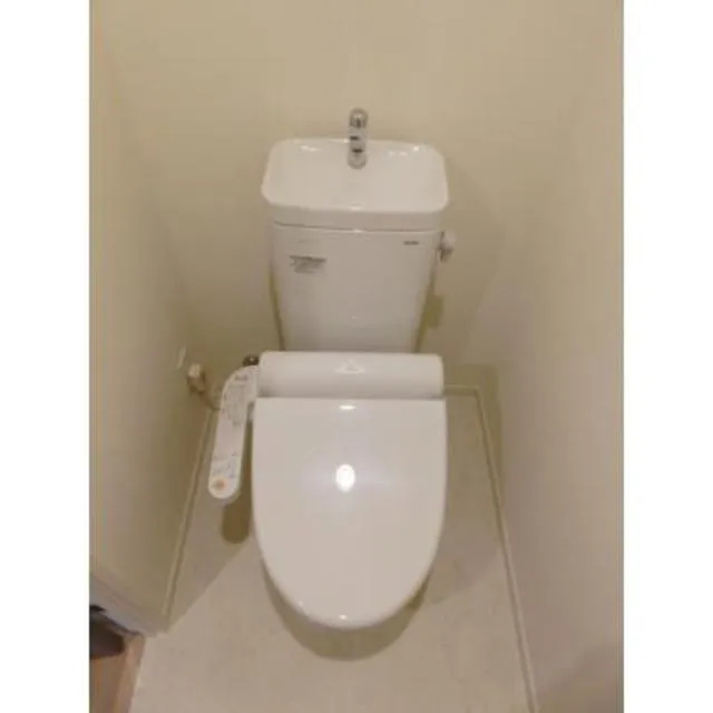 Park Axis Toyosu Canal - Interior - ["Plumbing fixture", "Toilet seat", "Toilet"]