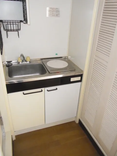 Maison Iwasaki No. 2 - Interior - ["Plumbing fixture", "Sink", "Plumbing"]