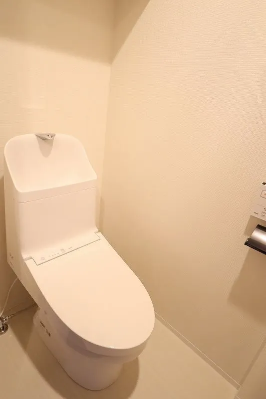 Sejori Daesan - Interior - ["Flooring", "Floor", "Toilet"]