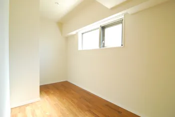 Esty Maison Toyosu Residence - Interior - ["Window", "Fixture", "Wood"]