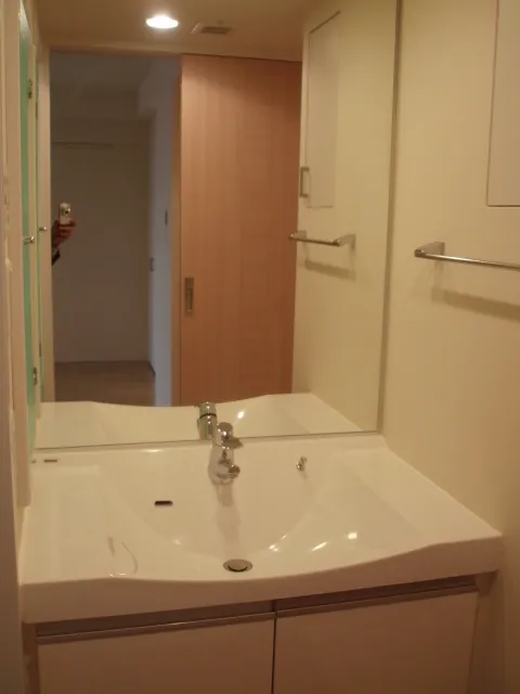 Esty Maison Kinshicho II - Interior - ["Bathroom Sink", "Flooring", "Interior design"]
