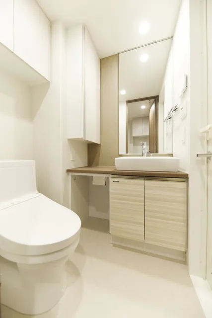 Belfirth Kanda Jimbocho - Interior - ["Cabinetry", "Tap", "Plumbing fixture"]