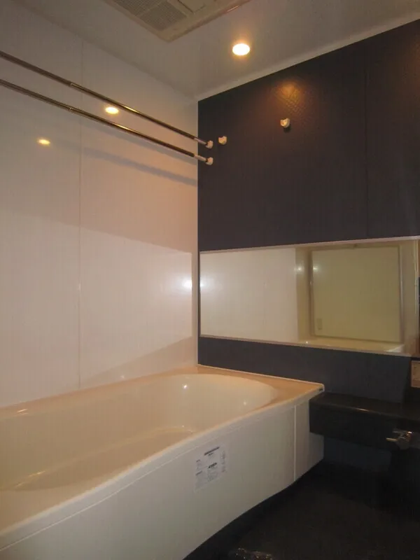 First Real Tower Shinjuku - Interior - ["Interior design", "Plumbing fixture", "Flooring"]