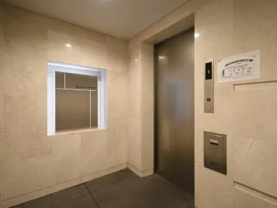 Cresidence Toranomon - Exterior - ["Fixture", "Floor", "Flooring"]