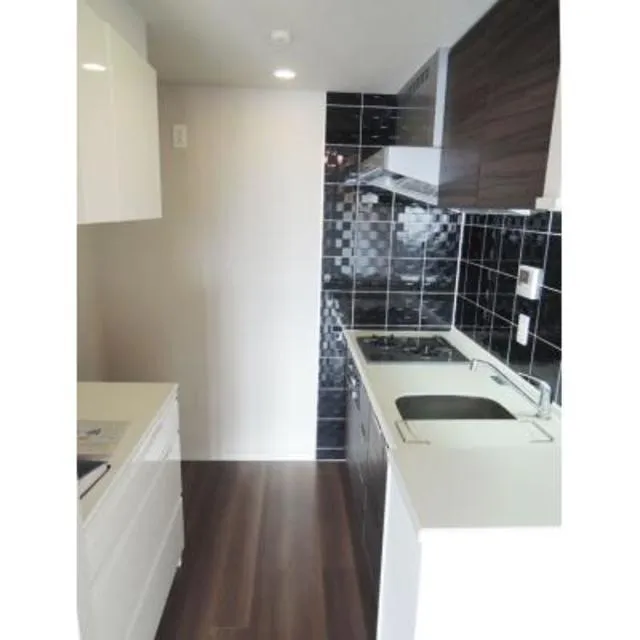 Park Cube Nishigahara Stage - Interior - ["Tap", "Countertop", "Sink"]
