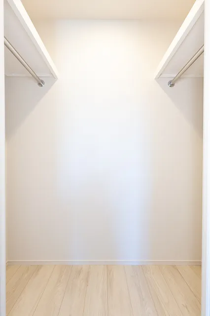 RJR Precia Higashijujo Garden - Interior - ["Wood", "Flooring", "Floor"]
