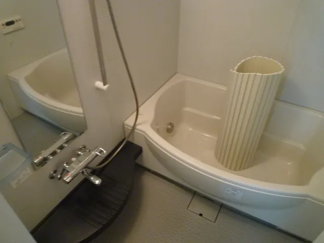 Edel Nerima - Interior - ["Plumbing fixture", "Bathroom", "Plumbing"]