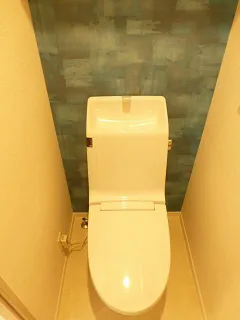 Residia Mejiro - Interior - ["Toilet", "Bathroom", "Wood"]