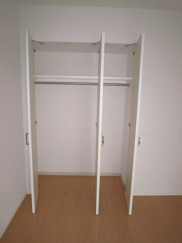 Epic Higashi Nihonbashi Residence - Interior - ["Wood", "Flooring", "Floor"]
