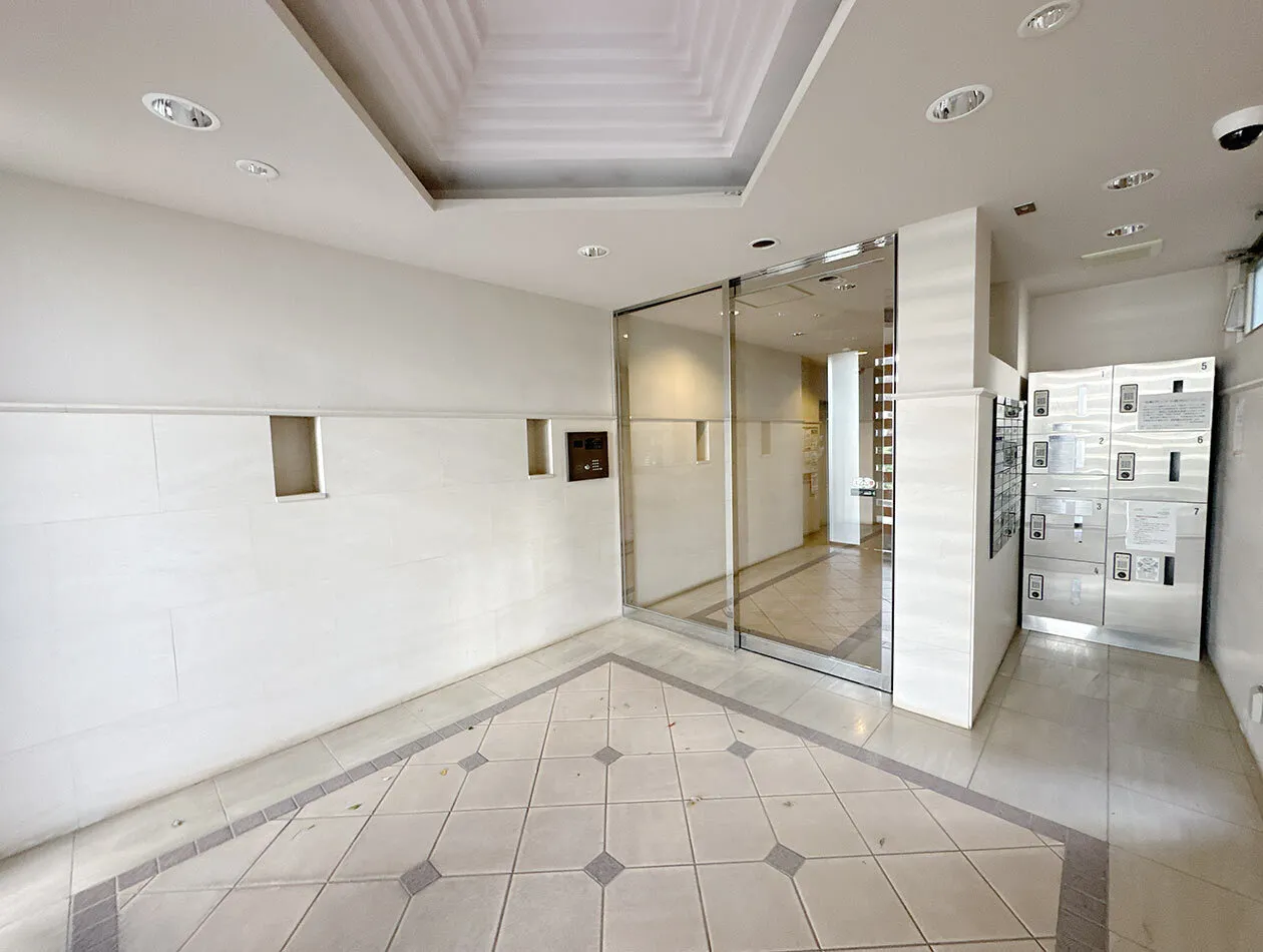 Mynavi STAY Shiinamachi Station South Exit - Exterior - []