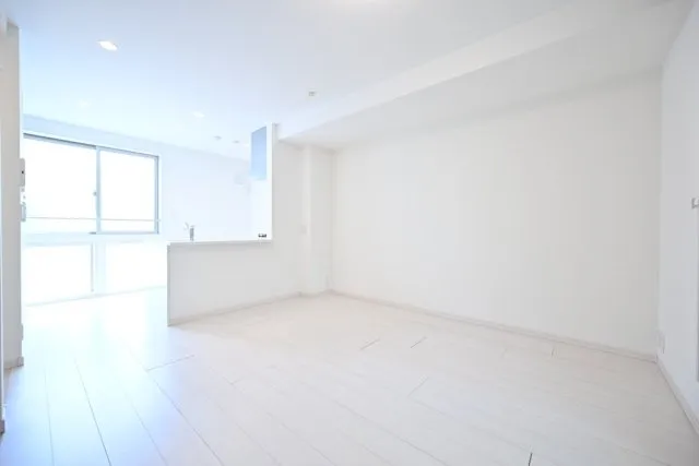 Prague Terrace, In Front Of The University Of Tokyo - Interior - ["Flooring", "Floor", "Wood flooring"]
