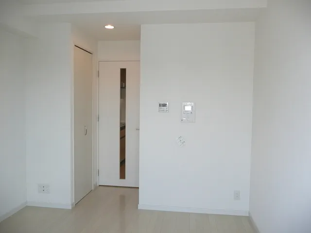 San Pies Omori - Interior - ["Flooring", "Floor", "Wall"]