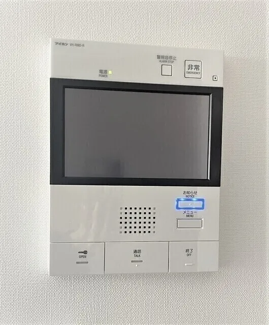 Alivio HORIUCHI - Interior - ["Medical equipment", "Gadget", "Office equipment"]