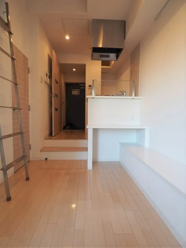 RESIDIA Omori Higashi - Interior - ["Flooring", "Wood", "Floor"]