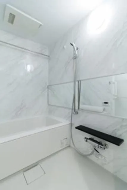 Estrellita Shinjuku Ochiai - Interior - ["Plumbing fixture", "Shower head", "Building"]
