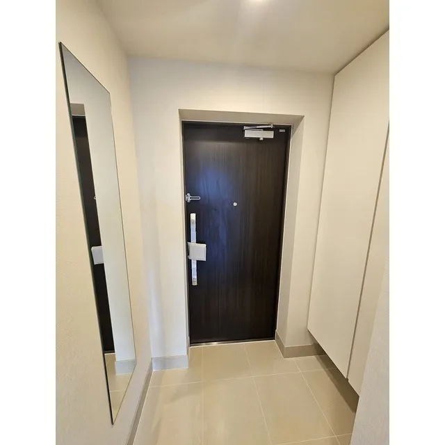 Orchid Residence Shibuya Tomigaya - Interior - ["Building", "Door", "Fixture"]