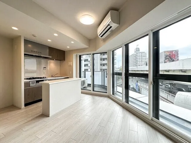 Brookside Residence Kiba - Interior - ["Apartment", "Interior design", "Flooring"]