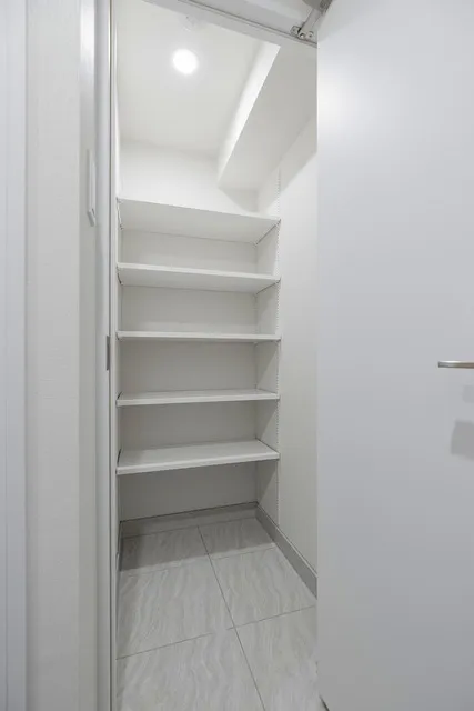 NOGATA RESIDENCE - Interior - ["Flooring", "Wall", "Wood"]