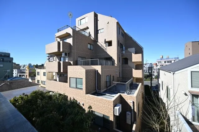 City Plaza Wakabayashi - Exterior - ["Urban design", "Apartment", "Building material"]