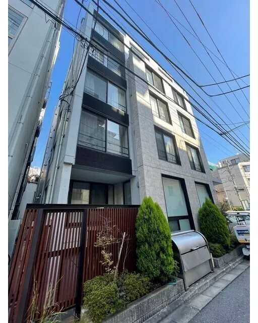 Milia Residence Waseda Yamabukicho - Exterior - []