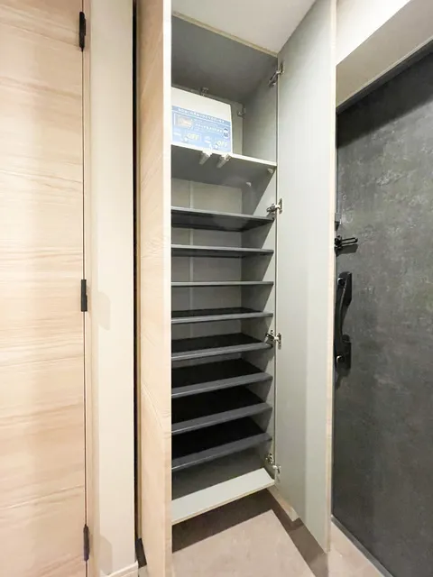Preasvelta Minowa - Interior - ["Wood", "Flooring", "Interior design"]