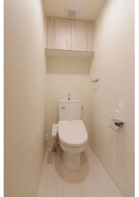 Stylio Kamata II - Interior - ["Flooring", "Floor", "Plumbing fixture"]