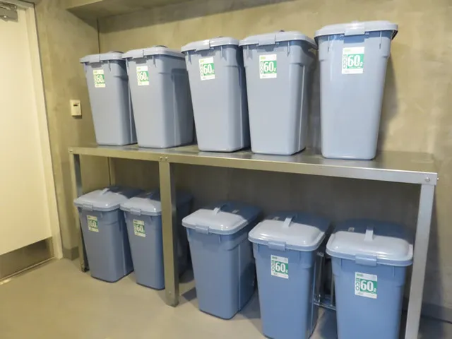 King House Sugamo - Other - ["Waste containment", "Waste container", "Fluid"]