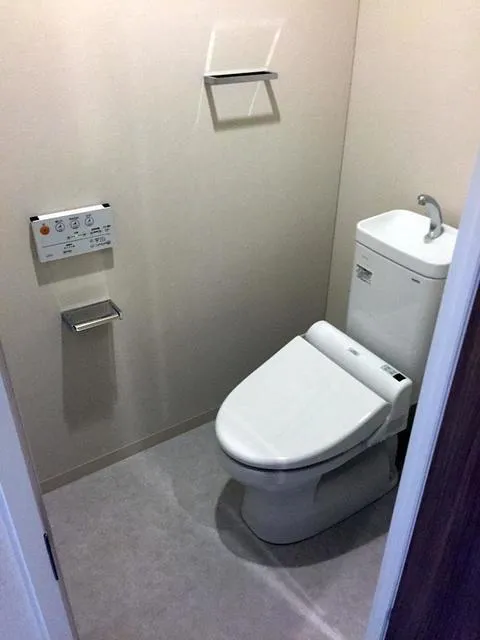 Merukumaru Keio Sasazuka Residence - Interior - ["Property", "Bathroom", "Fixture"]