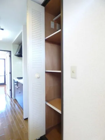 Cosmo Chihaya-Cho - Interior - ["Flooring", "Wood", "Floor"]