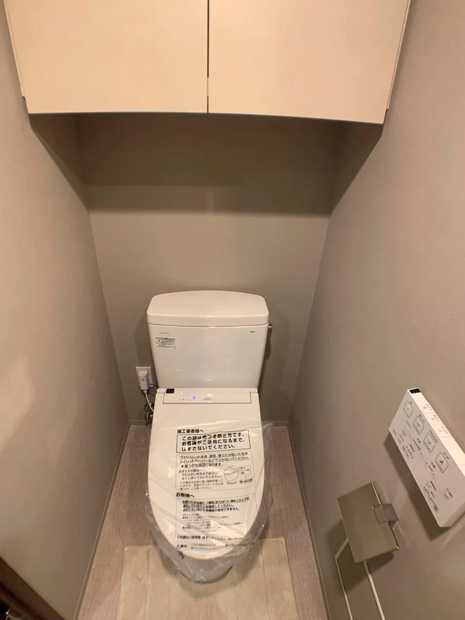 Prime Urban Asakusa Tawaramachi - Interior - ["Flooring", "Automotive design", "Room"]