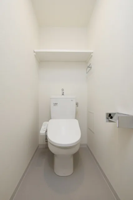 MA Tsukishima - Interior - ["Toilet seat", "Toilet", "Bathroom"]