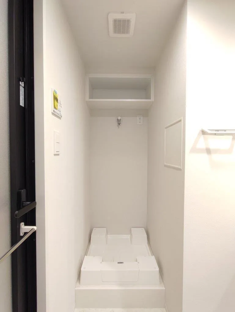 Cross Residence Takadanobaba - Interior - ["Property", "Fixture", "Building"]