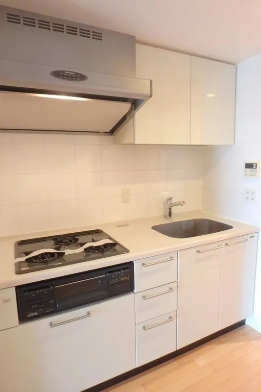 Esty Maison Toyosu Residence - Interior - ["Flooring", "Wood", "Kitchen Appliance"]