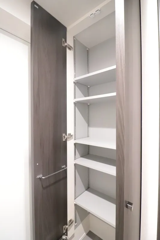 GranDuo Kyodo 15 - Interior - ["Wood", "Interior design", "Flooring"]