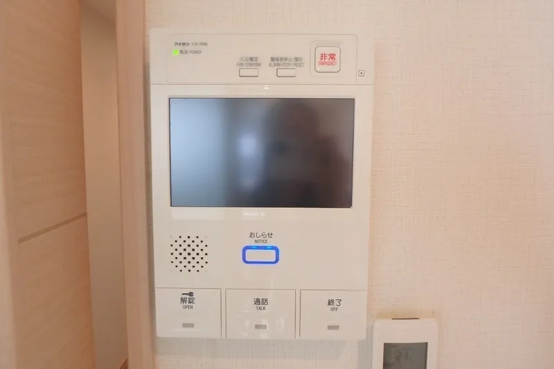 Doue Nihonbashi - Interior - ["Electronic device", "Technology", "Electronics"]
