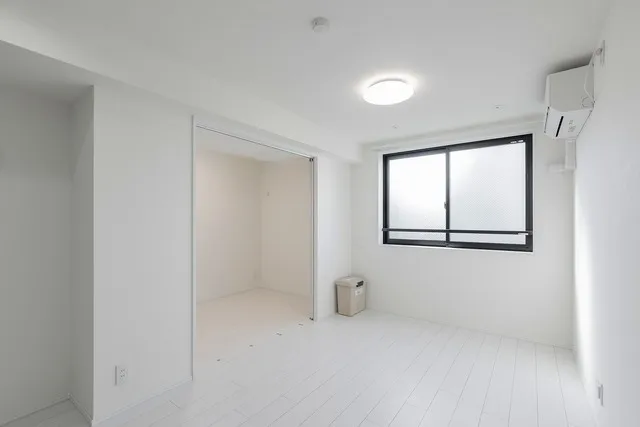 Aglaia Shinjuku Yokoteracho - Interior - ["Flooring", "White", "Ceiling"]