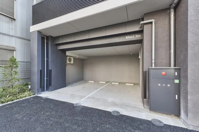 Proud Flat Kinshicho West - Exterior - ["Garage", "Aluminium", "Garage door"]