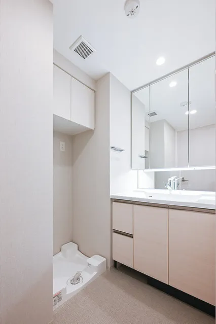 Comforia Liv Omorinishi - Interior - ["Flooring", "Floor", "Interior design"]